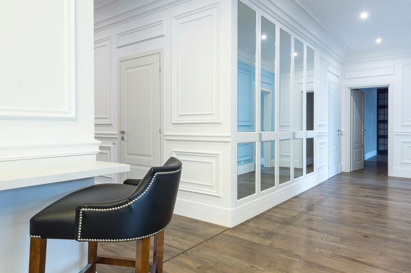High-Gloss Finishes