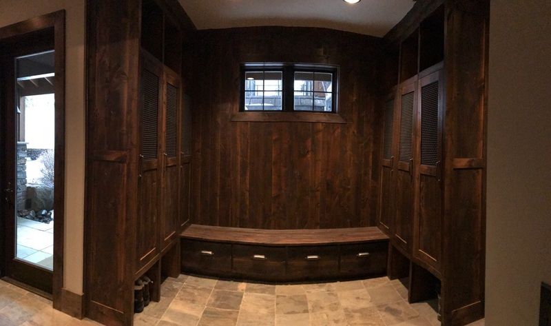 Alder Wood Mudroom Brings Cozy Sophistication To A Mountain Entry