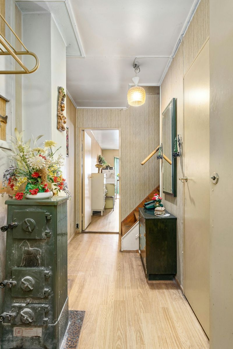 Vestibule Is An Older Entryway Design Trend That May Be Returning - Decor Hint Why Vestibules Faded From Modern Homes