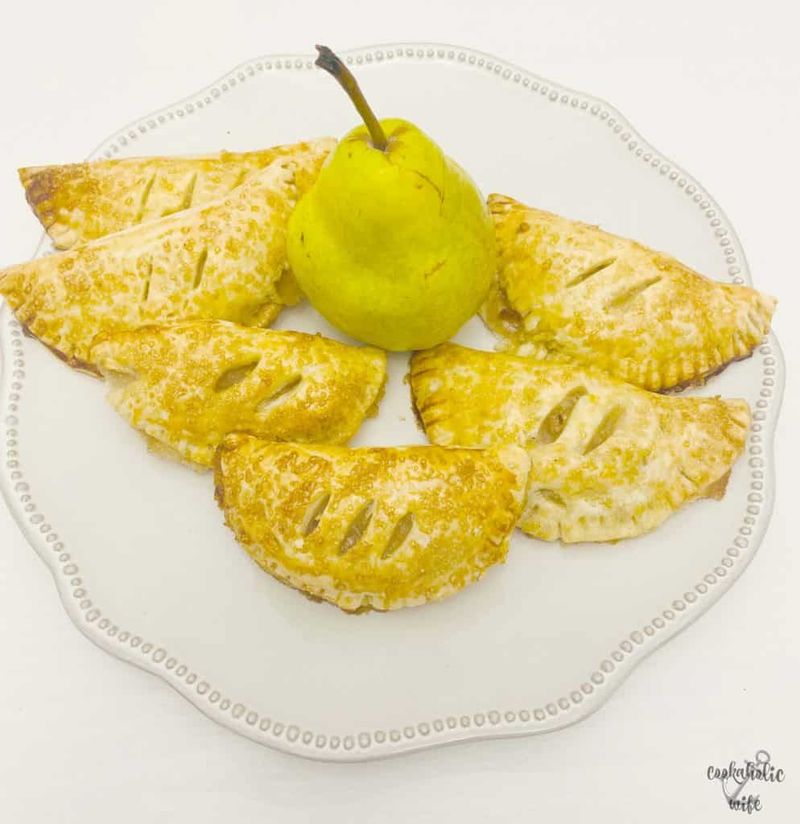 Spiced Pear Hand Pies