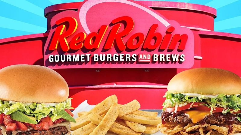 10 Chains Washington Diners Aren't Visiting Like They Used To - Decor Hint Red Robin's Hometown Blues