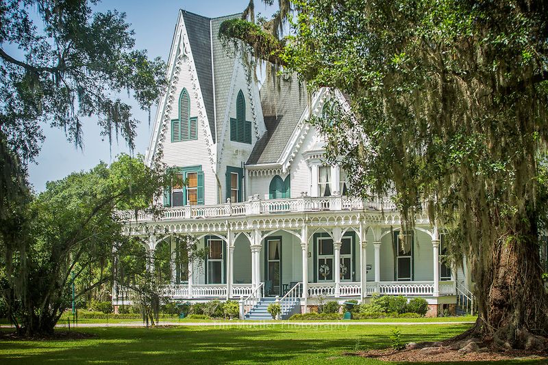12 Louisiana Creole Cottages With Storybook Details - Decor Hint Ardoyne Plantation House: Gothic Twist On Tradition