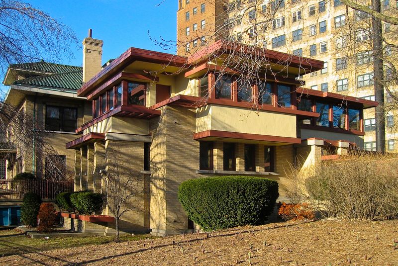 Emil Bach House – Rogers Park