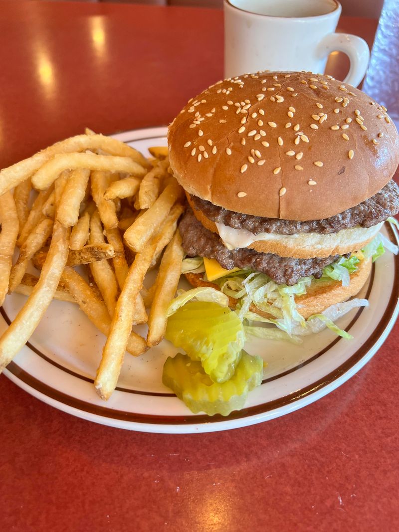 California Burger Stops That Serve Nostalgia With Every Bite - Decor Hint Bob's Big Boy, Burbank's Original Icon