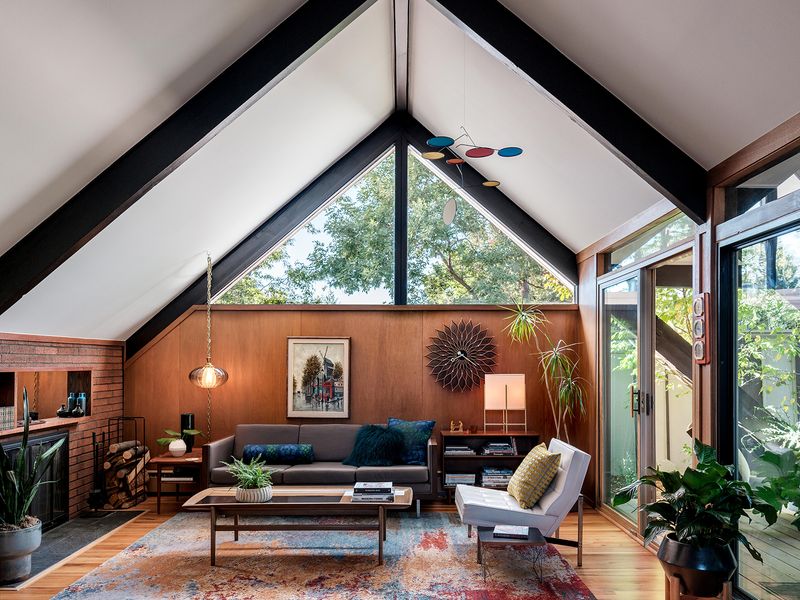 Mid-Century Meets Mountain