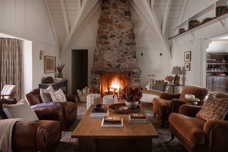 15 Key Reasons California's Luxury Cabin Style Is Taking Over The U.S. - Decor Hint Natural Color Palettes That Soothe
