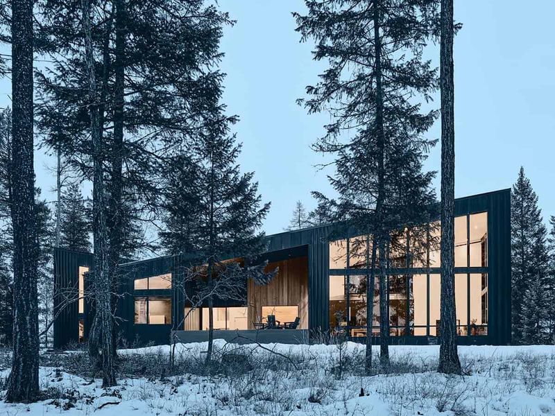 Mountain Hideaway In Montana