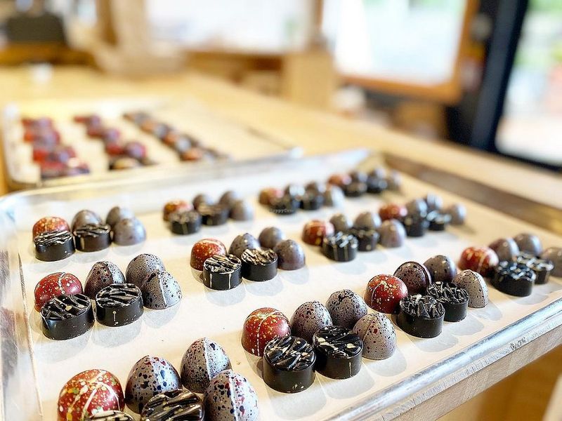 5 North Carolina Chocolate Shops Worth The Detour - Decor Hint Global Flavors At Escazú Artisan Chocolates