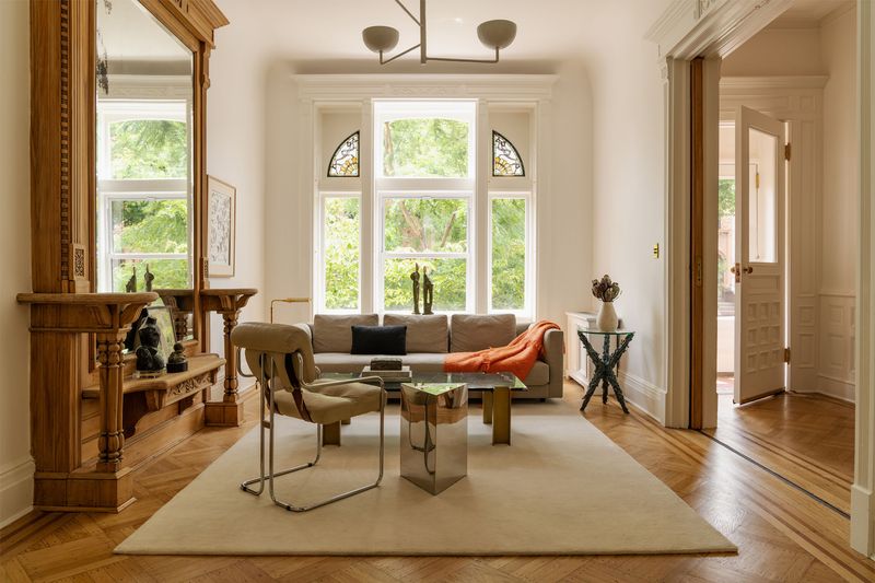 How To Bring The Classic New York Brownstone Look Into Your Own Home - Decor Hint Choosing Warm, Neutral Wall Colors With Historic Appeal
