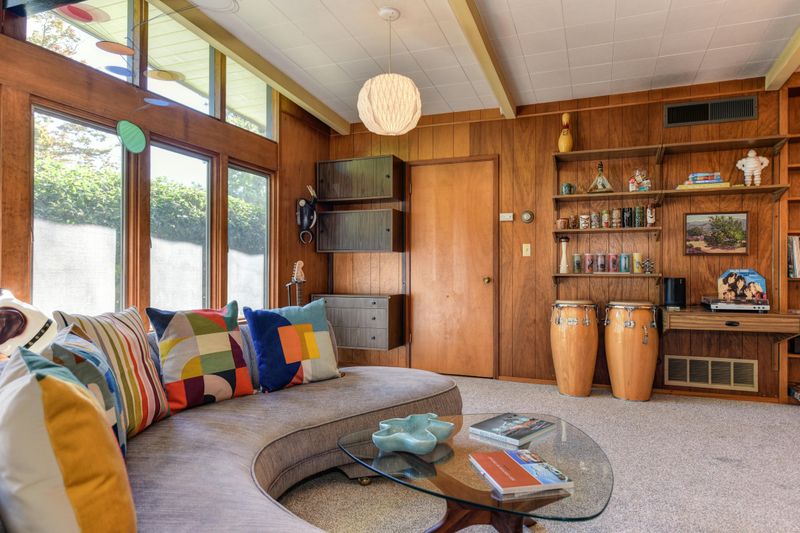 Curved Furniture Elements