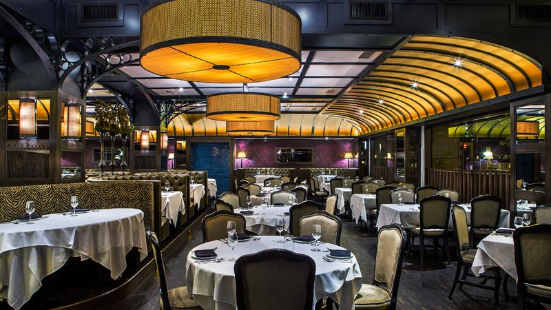 12 Sophisticated Texas Restaurants For An Elegant Dining Experience - Decor Hint Pappas Bros. Steakhouse – Houston & Dallas