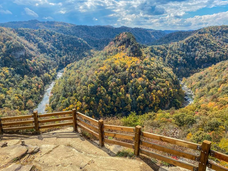 Breaks Interstate Park - The Grand Canyon of the South