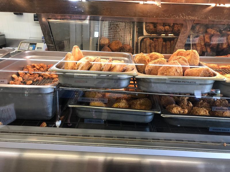 9 Gas Station Eats In Louisiana That Outshine Sit-Down Spots - Decor Hint Billy's Boudin & Cracklins