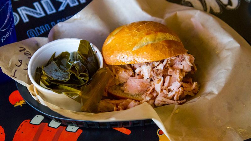 Charlie's BBQ: Old-School Smoking Techniques