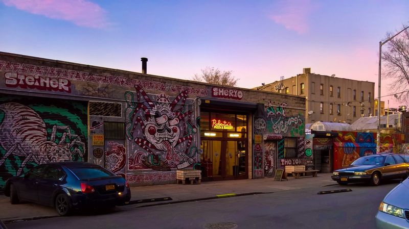 Roberta's: Bushwick's Trendsetter