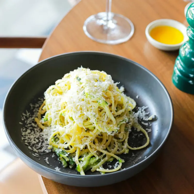 Roasted Garlic and Leek Linguine