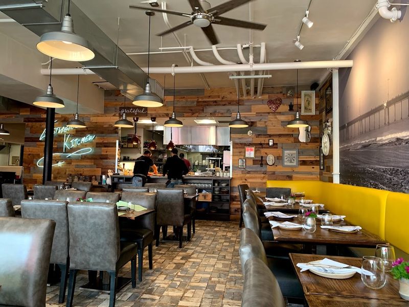 15 Las Vegas Dining Spots You'll Need Luck (Or Skill) To Book - Decor Hint Esther's Kitchen