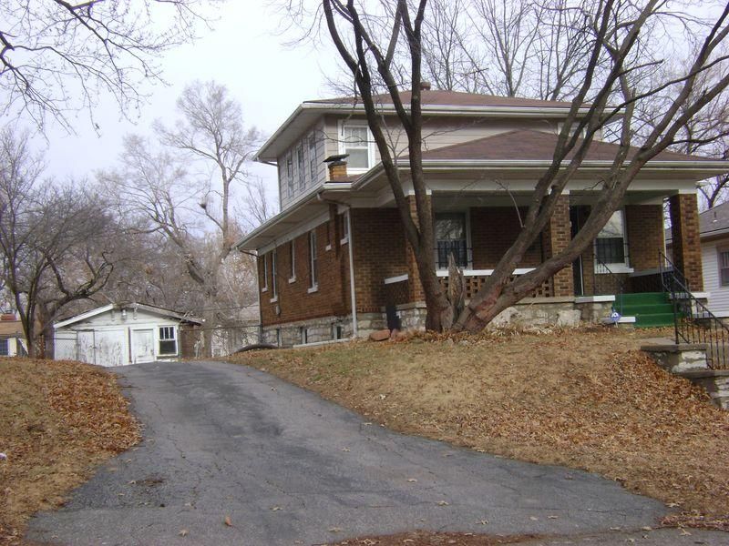 Limestone Legacy Homes in Manhattan