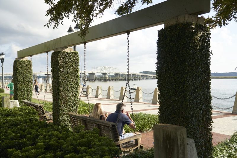 Beaufort: Historic Charm With Waterfront Romance
