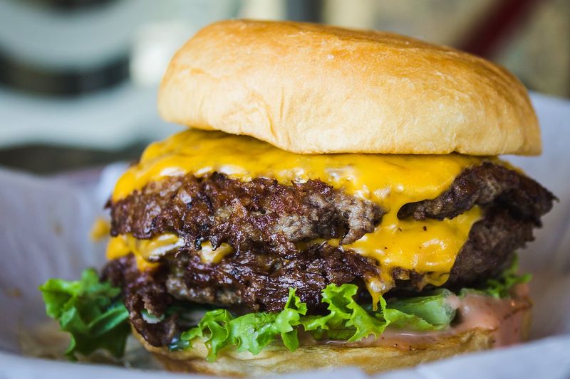 6 Wisconsin Spots Where Buttered Burgers Outshine The Beer - Decor Hint AJ Bombers