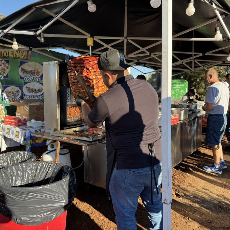 El Grullense Grill