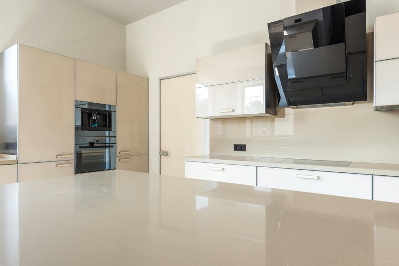 14 Design Styles That Look Great On Pinterest, But Not Always At Home - Decor Hint High-Gloss Finishes