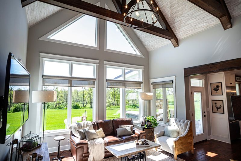 7 Pennsylvania Barn Conversions With Stunning Modern Touches - Decor Hint Mechanicsburg's Sky-Lit Sanctuary