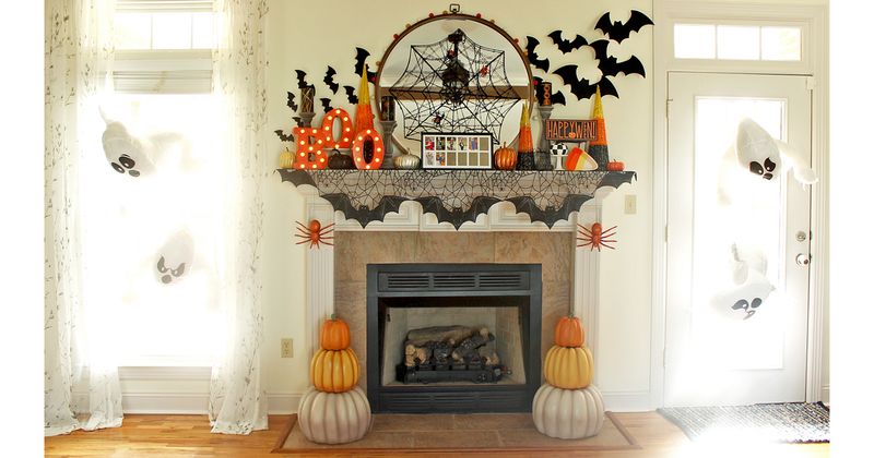 String Lights With Bat And Spider Accents