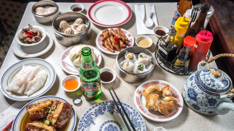 Nom Wah Tea Parlor - Chinatown