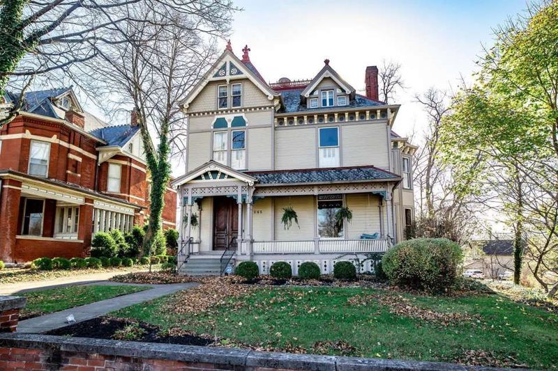 Ignoring Customized Storage For Historic Ohio Homes