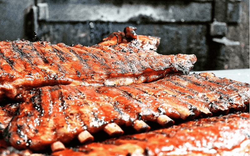 A&R Bar-B-Que: Neighborhood Smoke Joint