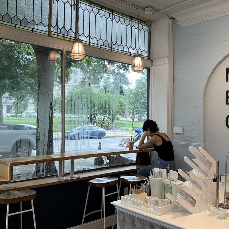 Café Fresco – Upscale Downtown Spot with Technical Excellence