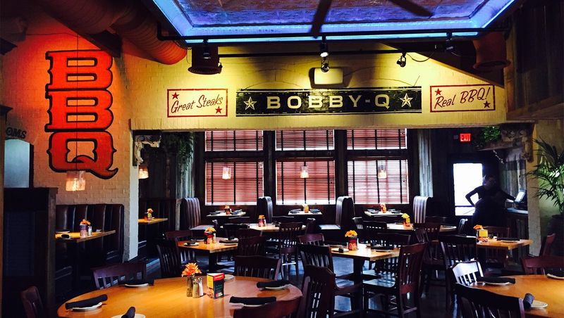 8 Arizona Barbecue Havens Where Smoke Meets Mastery - Decor Hint Bobby-Q: Rustic Charm Meets Smoky Perfection