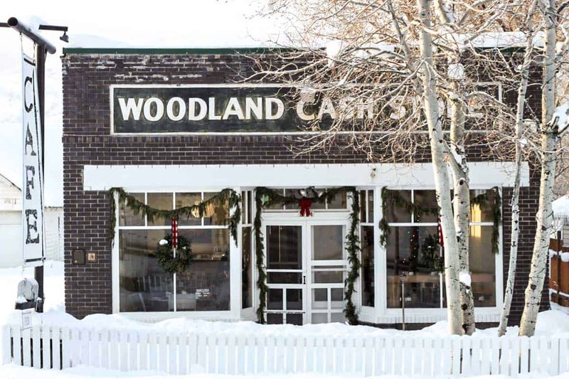 Utah Breakfast Spots That Bring Warmth To A Mountain Morning - Decor Hint Woodland Biscuit Company in the Uinta Mountains