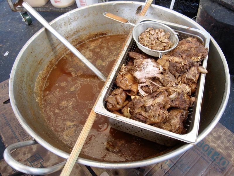 Where To Find The Most Authentic Street Tacos In Southern California - Decor Hint Los Guichos