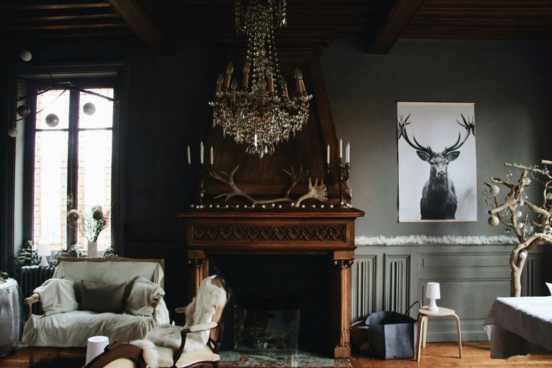 11 Common Design Choices That Can Shrink Your Small Living Room - Decor Hint Too Many Small Furniture Pieces