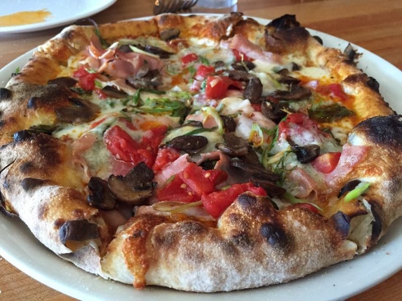 Diavola Pizzeria & Salumeria, Geyserville's Wood-Fired Wonder