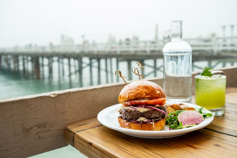 Burgers By The Beach In 12 Oceanfront Joints Along California's PCH - Decor Hint Malibu Pier Restaurant & Bar