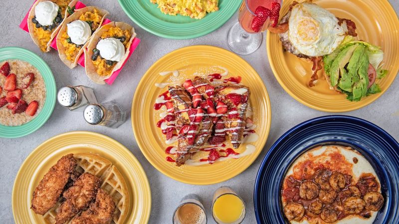 6 North Carolina Restaurants Locals Recommend And 6 They Can't Get Enough Of - Decor Hint The Flying Biscuit Café