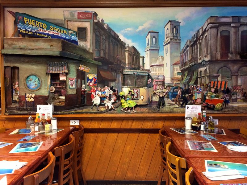 13 Authentic Cuban Restaurants To Try In Florida - Decor Hint Puerto Sagua – Miami Beach