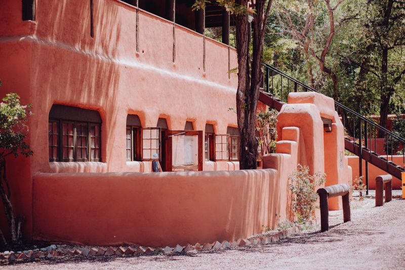 9 New Mexico Adobe Paint Colors That Glow Like Desert Light - Decor Hint Chimayo Coral