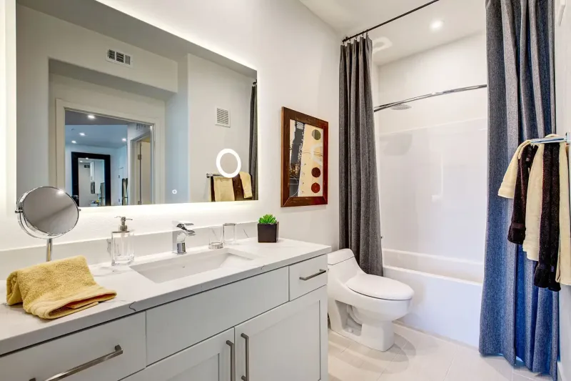 Henderson Spa-Style Bathroom