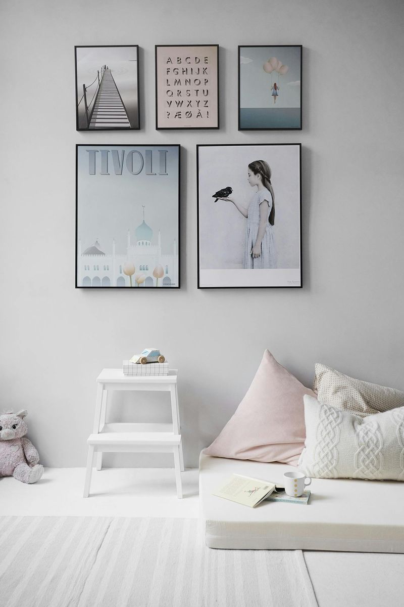 25 Wall Art Styles That May Be Popular In Many Homes - Decor Hint Gallery Wall Collages