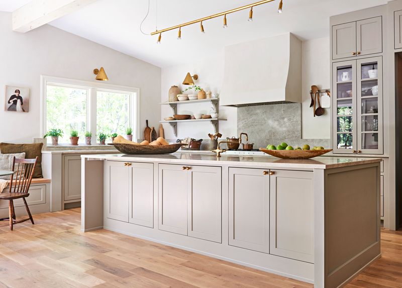 Functional, Uncluttered Kitchens