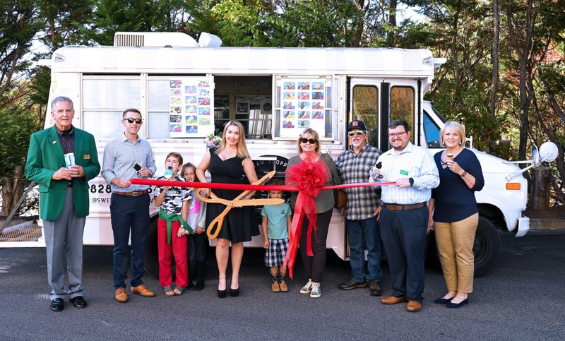 Sweet Caroline's Mobile Ice Cream Truck – Franklin