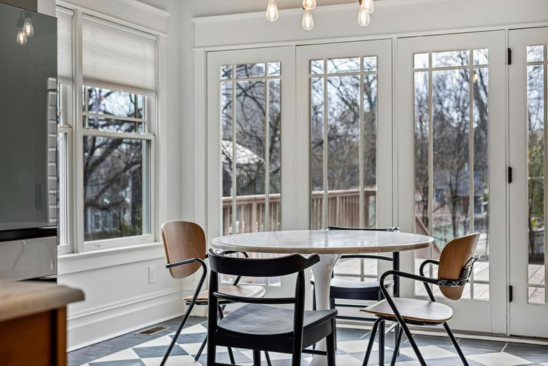 Bistro-Style Seating
