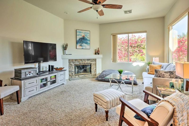 10 California Desert Retreats With Interiors That Match The Landscape - Decor Hint Family-Friendly Desert Haven: Palm Desert Warmth