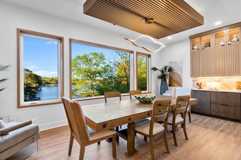 Lakeside Retreat on Hot Springs