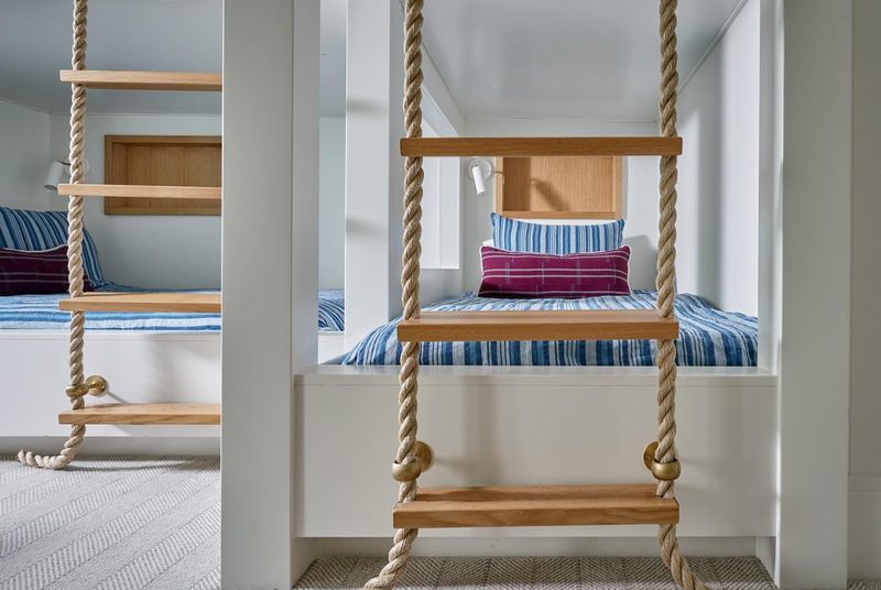 10 Utah Cabin Bunk Rooms That Grow With Kids - Decor Hint Rustic Rope Climbers In Sundance