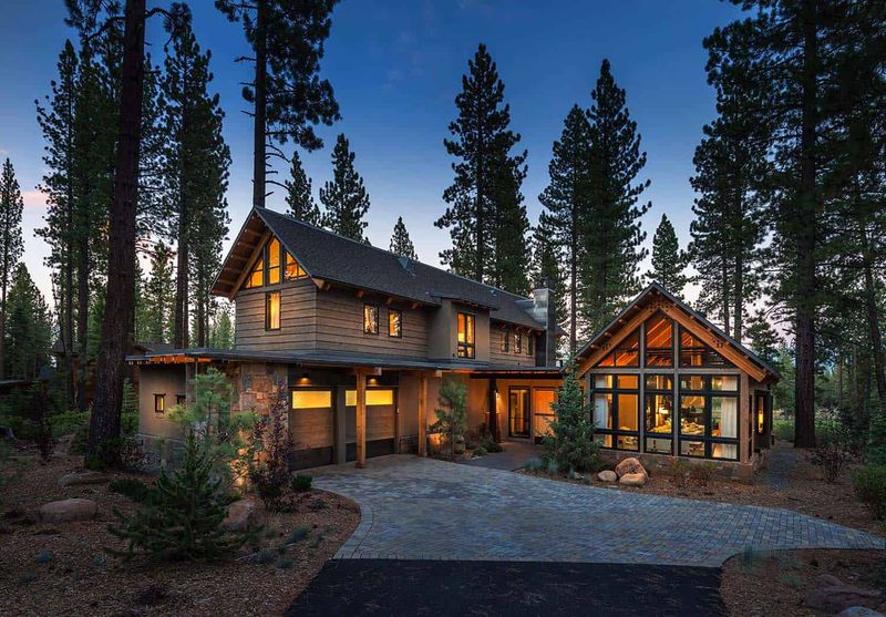 12 California Mountain Cabins That Blend Rustic With Modern Comfort - Decor Hint Rustic Mountain House – Truckee